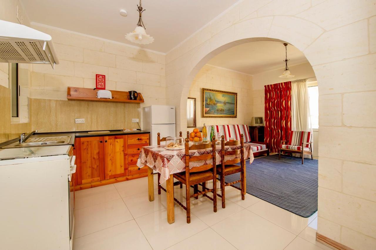 Marsalforn Lantern Apartments מראה חיצוני תמונה