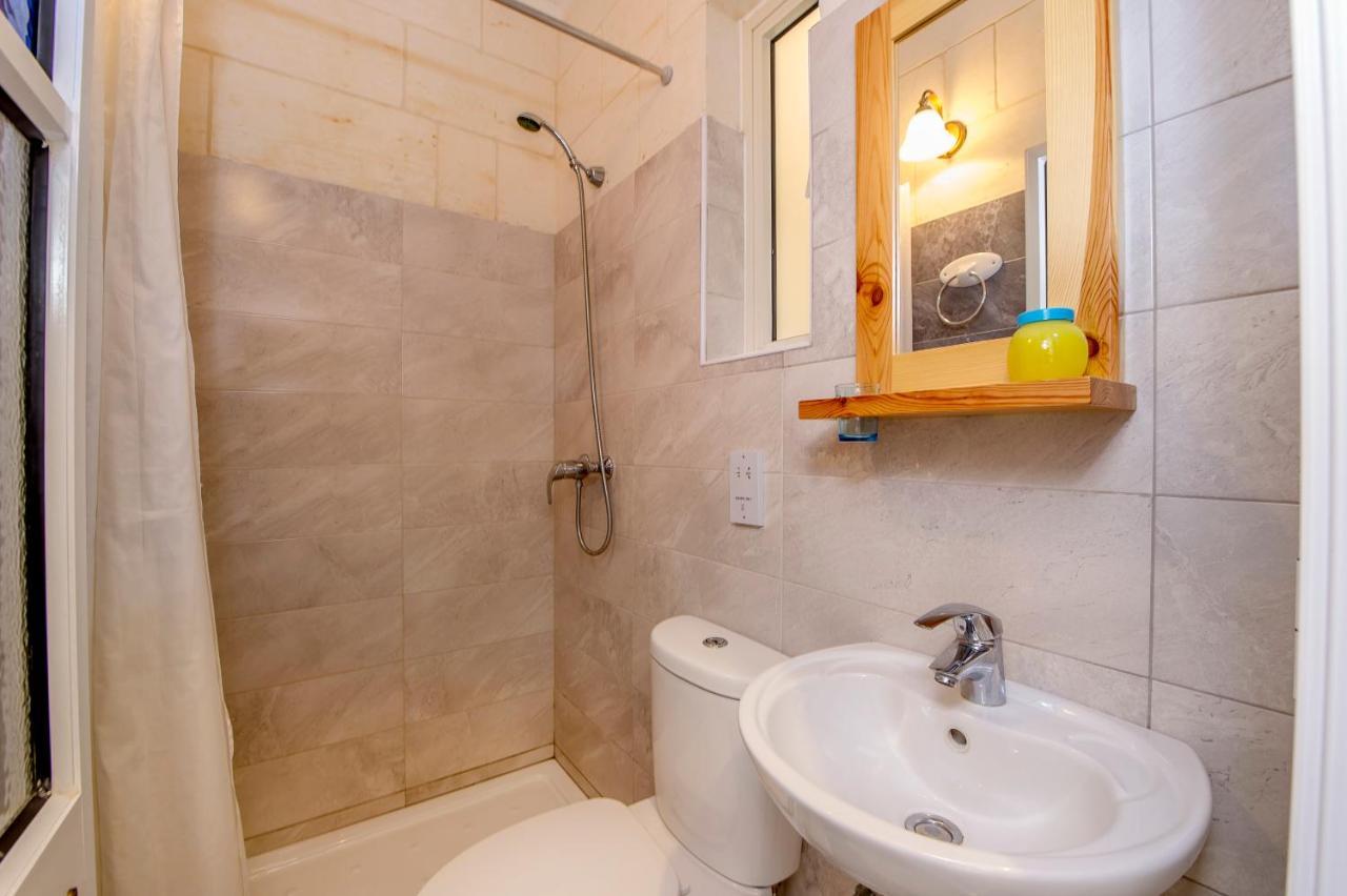 Marsalforn Lantern Apartments מראה חיצוני תמונה